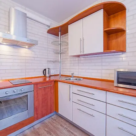Apartment On Frunze